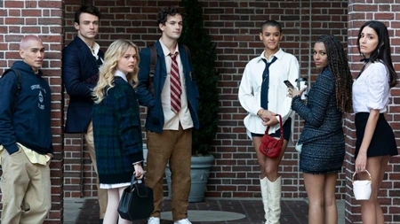 The reboot of Gossip Girl is coming back for season 2.