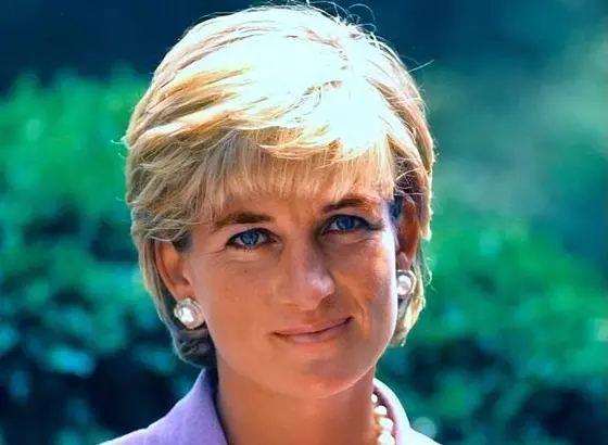 Princess of Wales’ maiden name is Diana Spencer.