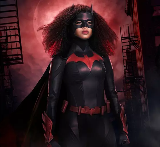 Brand new batsuit for Batwoman in season 2.