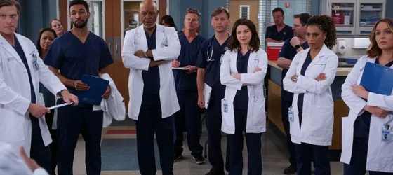 Main cast for Grey's Anatomy season 19.